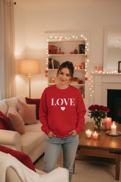 Women’s LOVE Sweatshirt, Cute Heart Graphic Crewneck, Romantic Casual Pullover