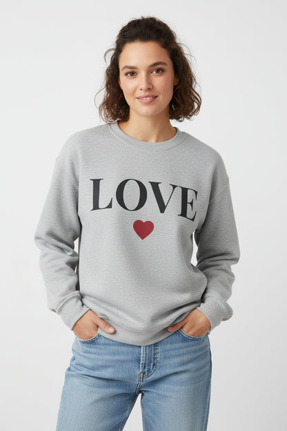 Women’s LOVE Sweatshirt, Cute Heart Graphic Crewneck, Romantic Casual Pullover
