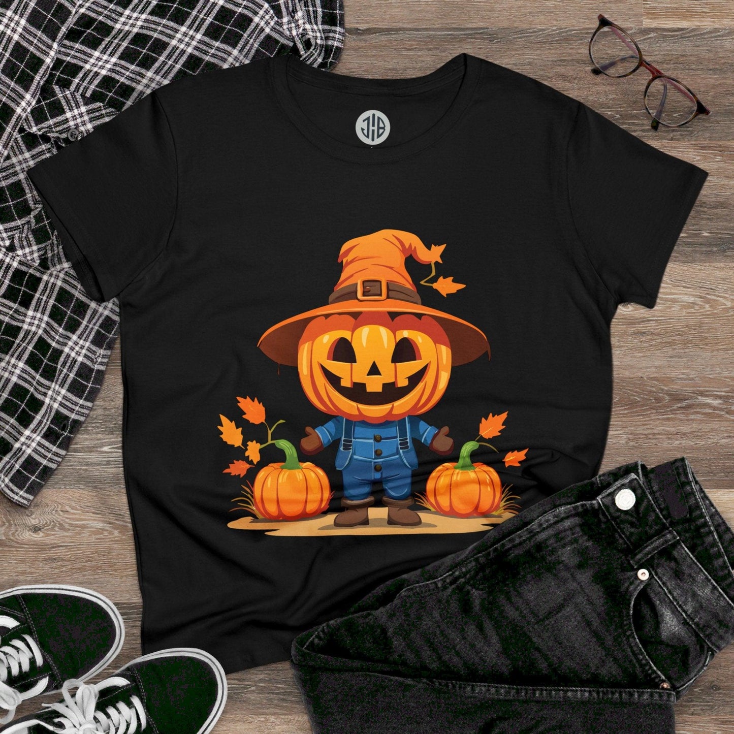 Jolly Scarecrow & Pumpkins Halloween Tee — Women's T-shirt