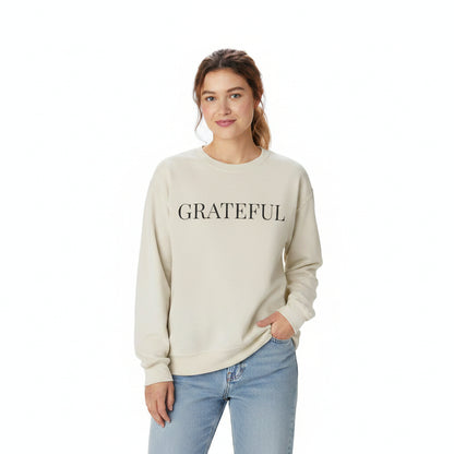 Women’s Grateful Sweatshirt, Fall Thanksgiving Graphic Crewneck, Cute Autumn Gratitude Shirt for Women