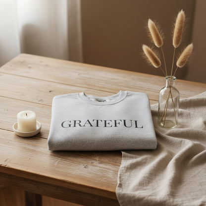 Women’s Grateful Sweatshirt, Fall Thanksgiving Graphic Crewneck, Cute Autumn Gratitude Shirt for Women