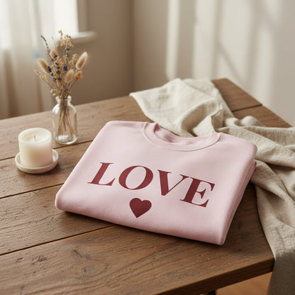 Women’s LOVE Sweatshirt, Cute Heart Graphic Crewneck, Romantic Casual Pullover