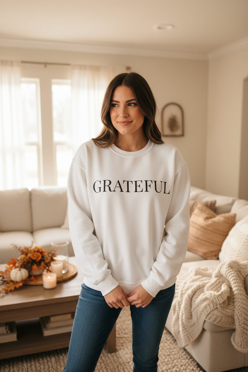 Women’s Grateful Sweatshirt, Fall Thanksgiving Graphic Crewneck, Cute Autumn Gratitude Shirt for Women