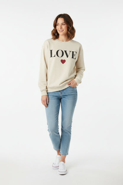 Women’s LOVE Sweatshirt, Cute Heart Graphic Crewneck, Romantic Casual Pullover